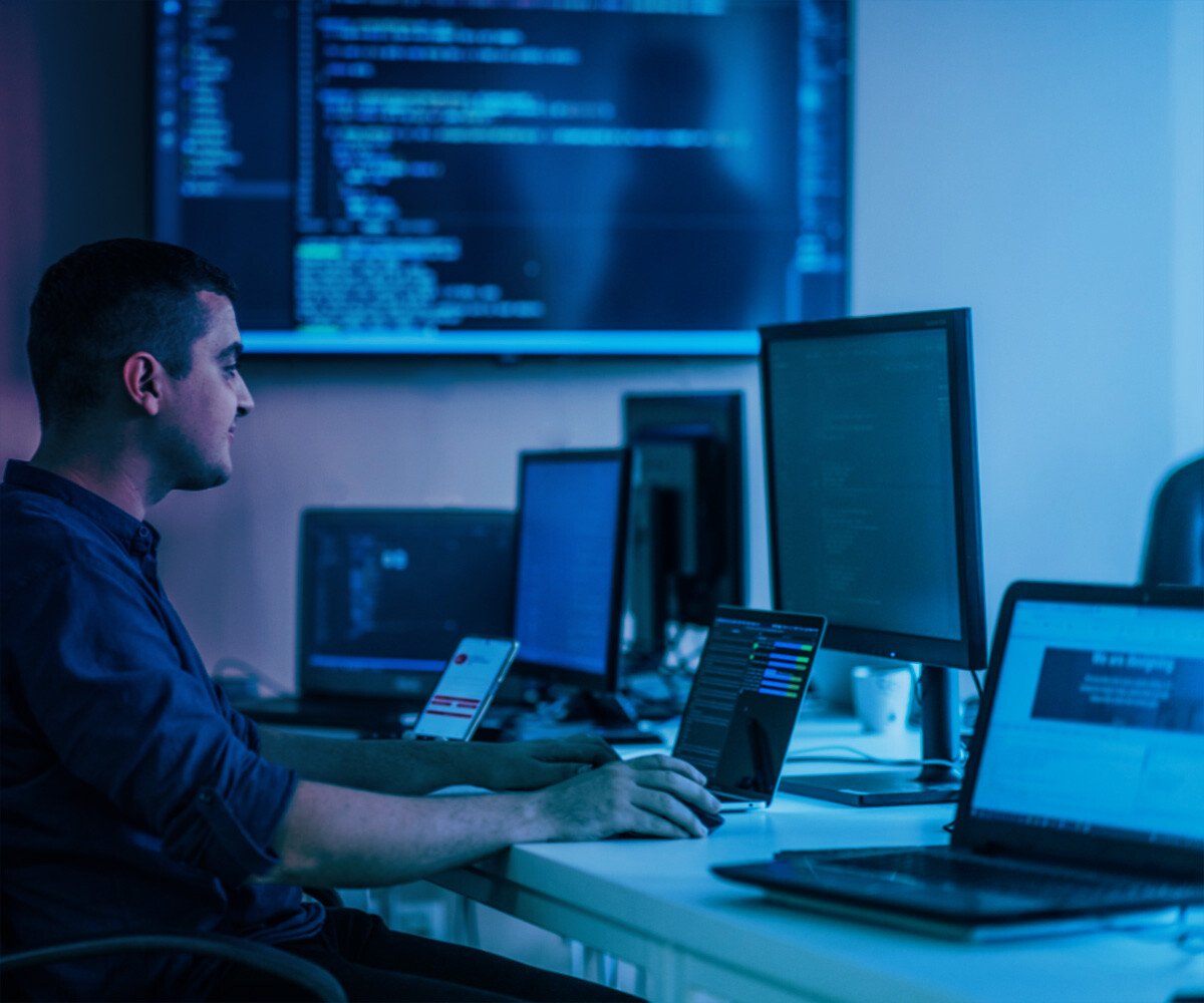 Data Management and Analytics: Powering Business Decisions in 2025